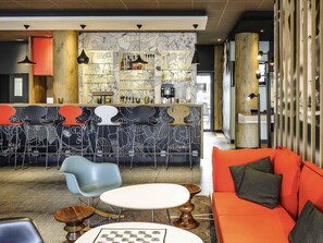 Bar (on property) - ibis Hannover City (Hannover)