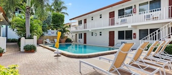 Surf Side Resort