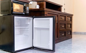 Chambre Deluxe, 2 grands lits | Minibar