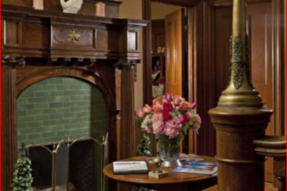 Whistling Swan Inn - Dover, NJ