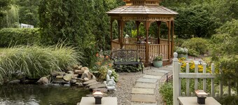 Whistling Swan Inn