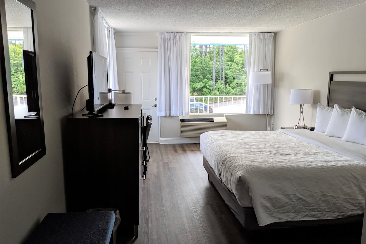Zimmer, 1 King-Bett, zum Innenhof hin | Bettwäsche aus ägyptischer Baumwolle, hochwertige Bettwaren