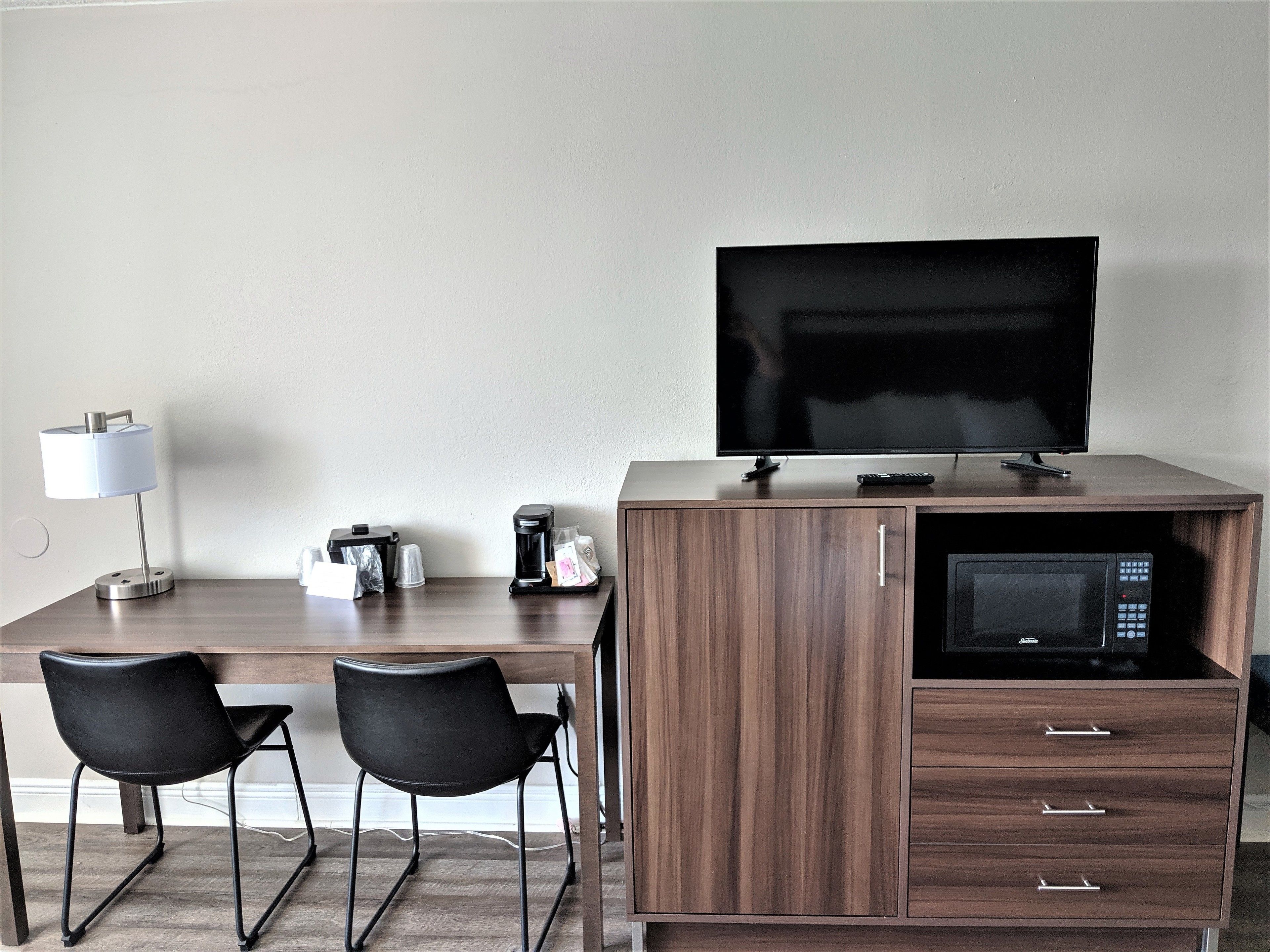 room, 2 queen beds, lake view | egyptian cotton sheets, premium bedding, blackout curtains