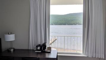 Værelse - 2 queensize-senge - søudsigt - ved stranden | Egyptiske bomuldslagner, premium-sengetøj, mørklægningsgardiner