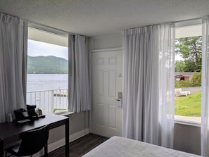 Zimmer, 2 Queen-Betten, Seeblick, StrandnÀhe | BettwÀsche aus Àgyptischer Baumwolle, hochwertige Bettwaren