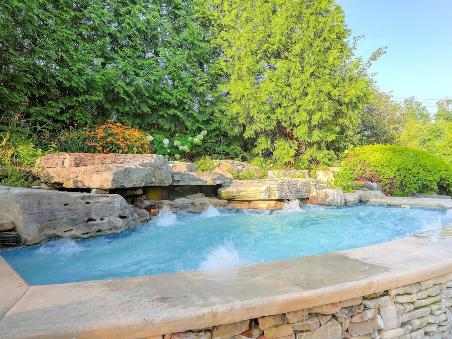 Indoor pool, seasonal outdoor pool, pool umbrellas, pool loungers