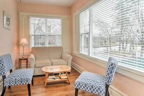 Family Room, Multiple Beds | Individually decorated, individually furnished, iron/ironing board - 1898 Waverly Inn (Hendersonville)