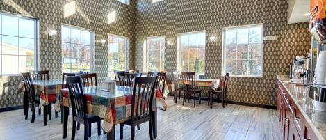 Tägliches inbegriffenes Frühstücksbuffet