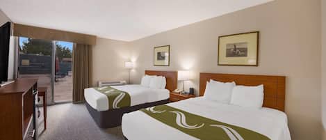 Rom, 2 queensize-senger, ikke-røyk | Individuelt dekorert, individuelt innredet og skrivebord