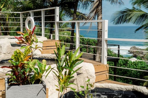 Sun deck