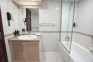 Free toiletries, hair dryer