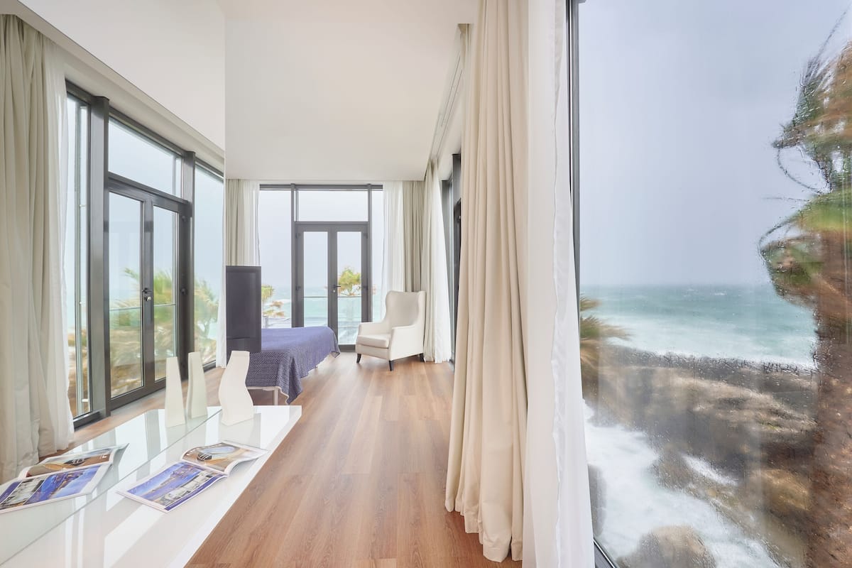 suite | premium bedding, minibar, in-room safe, individually decorated