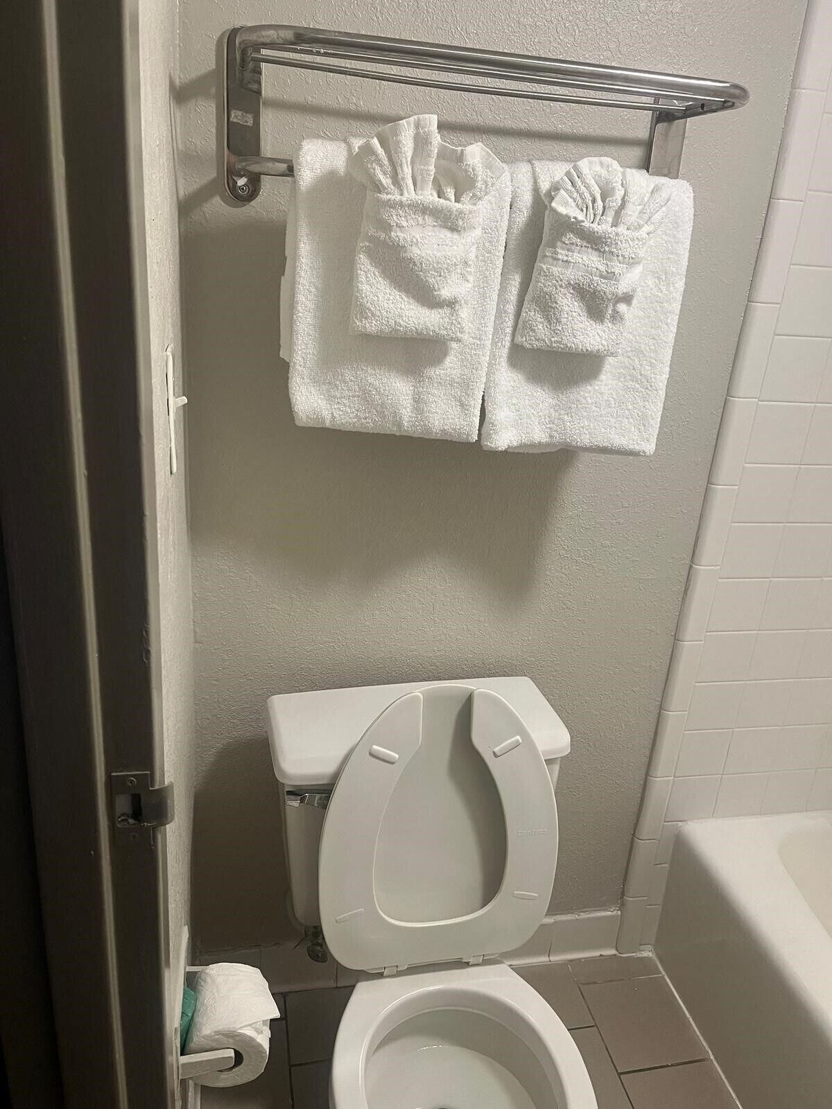 Chambre Double, 2 lits doubles | Salle de bain