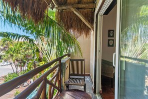 标准双人房 | 阳台景观