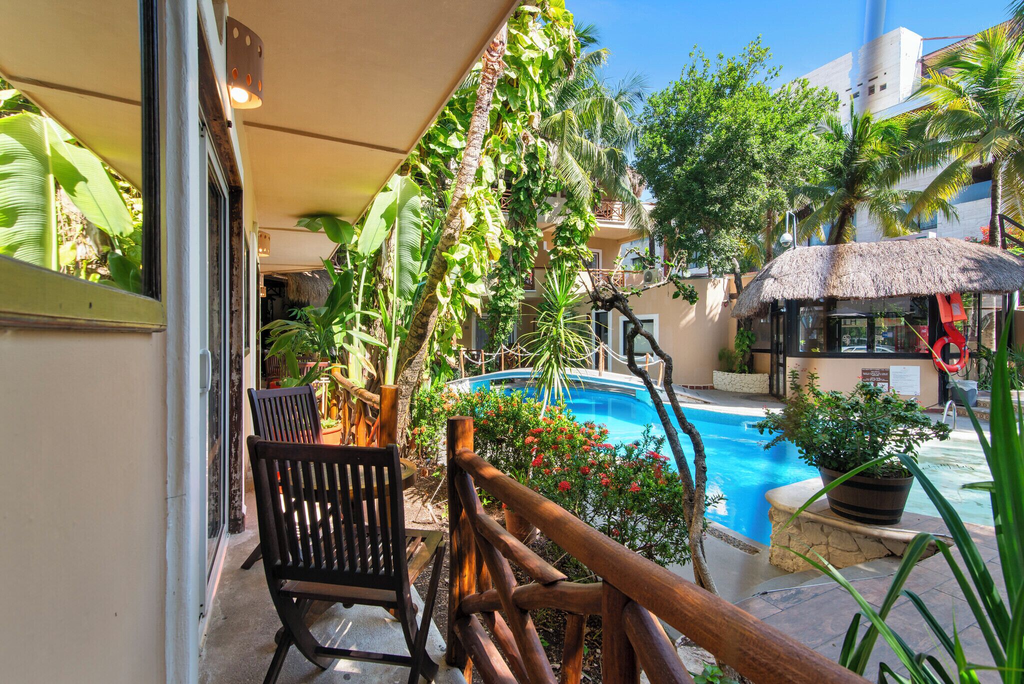 스탠다드 더블룸 | 객실 내 금고, 무료 유아용 침대, 무료 WiFi, 침대 시트