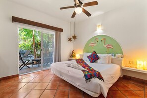 In-room safe, free cots/infant beds, free WiFi, bed sheets - Riviera del Sol (Playa del Carmen)