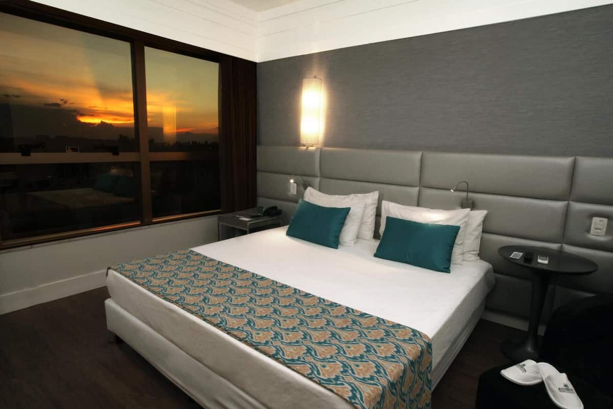 Minibar, in-room safe, desk, blackout curtains