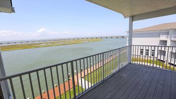 ห้องสตูดิโอสวีท, เตียงควีนไซส์ 2 เตียง, ปลอดบุหรี่ | ตู้นิรภัยในห้องพัก, โต๊ะทำงาน, เตารีด/โต๊ะรีดผ้า, Wi-Fi ฟรี