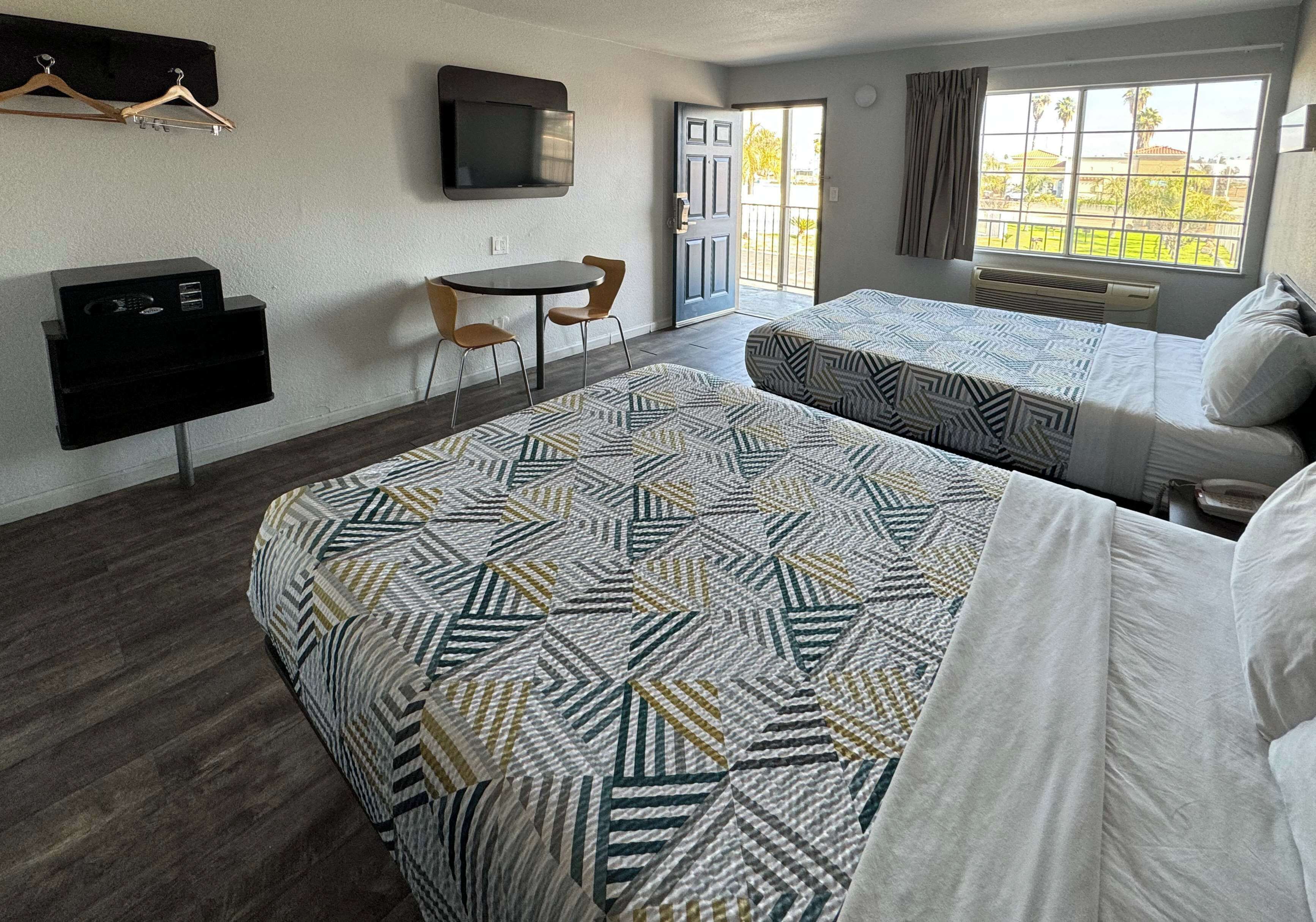 Wifi gratis, ropa de cama, accesible en silla de ruedas