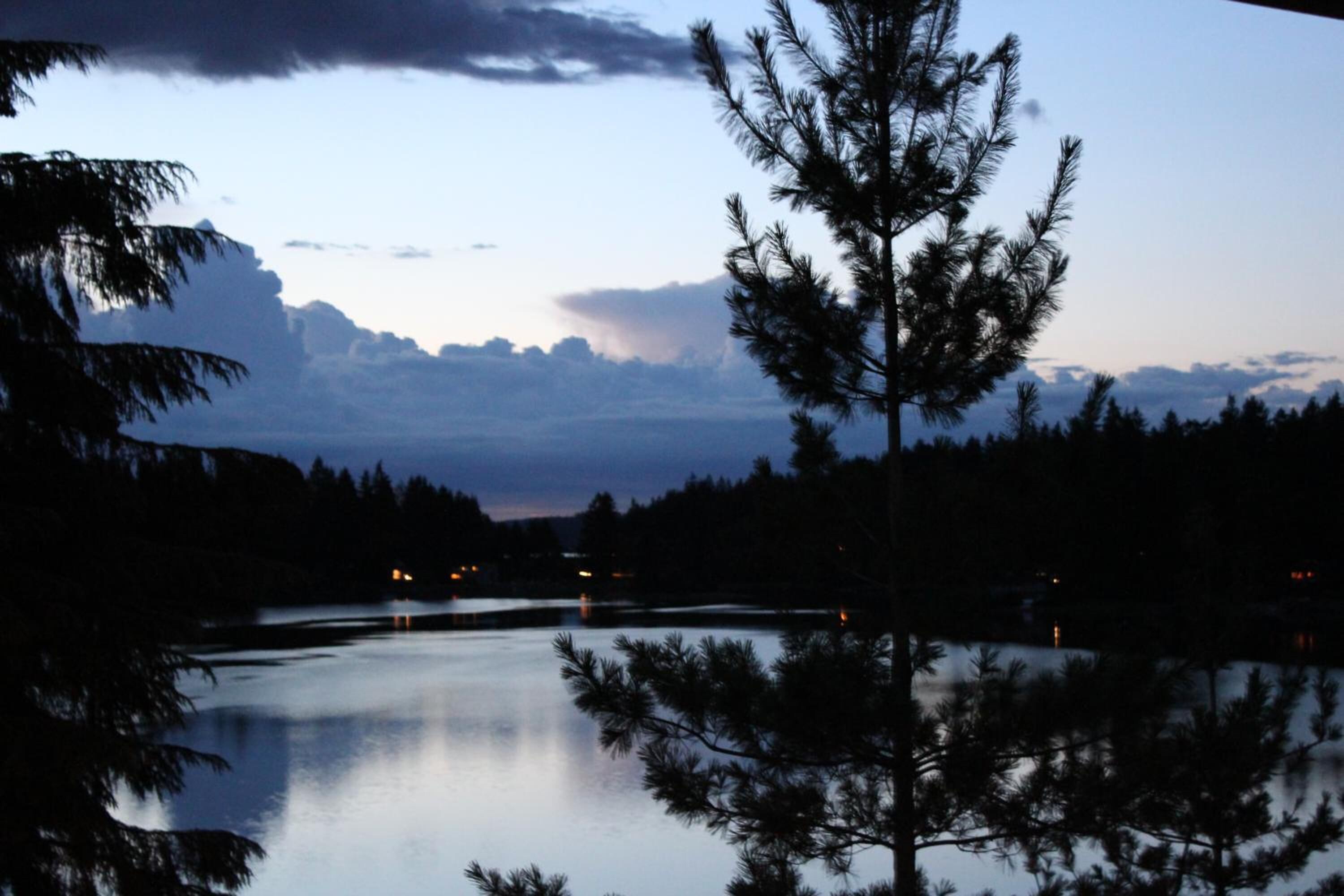 Photo - Oyster Bay Inn & Suites