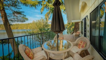 Captains Quarters | Terrace/patio