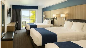 Puget Sound Suite | Blackout drapes, iron/ironing board, WiFi, bed sheets