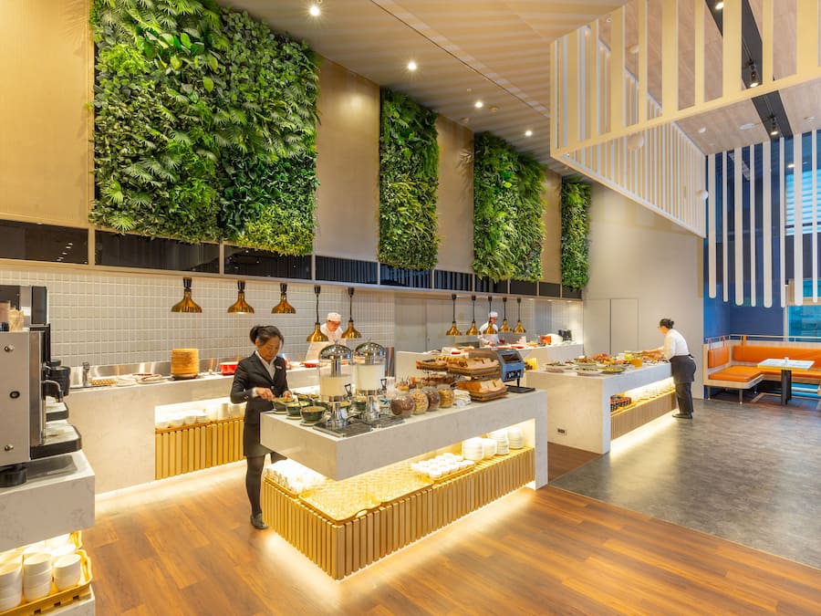 Frokostbuffé hver dag (TWD 410 per person)