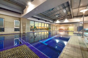 Piscine couverte