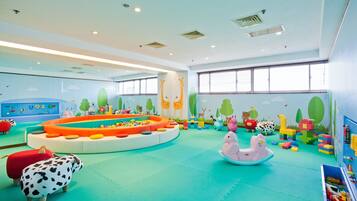 Children’s play area – indoor
