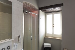 Family Studio Suite | Bathroom - Hotel Clitunno (Spoleto)