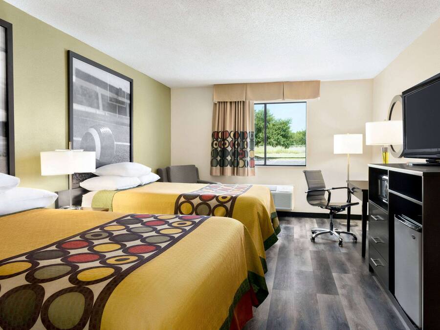 Desk, iron/ironing board, free WiFi, bed sheets