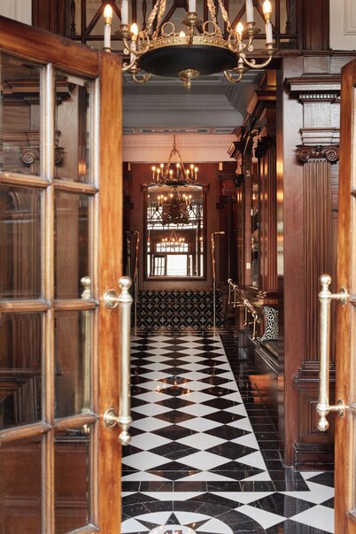 Hotel 41