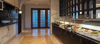 Renaissance Chicago O'Hare Suites Hotel