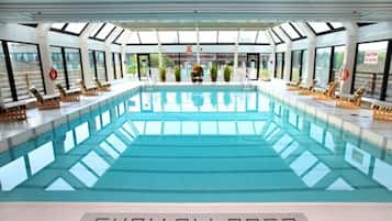 Indoor pool, seasonal outdoor pool, pool umbrellas, sun loungers