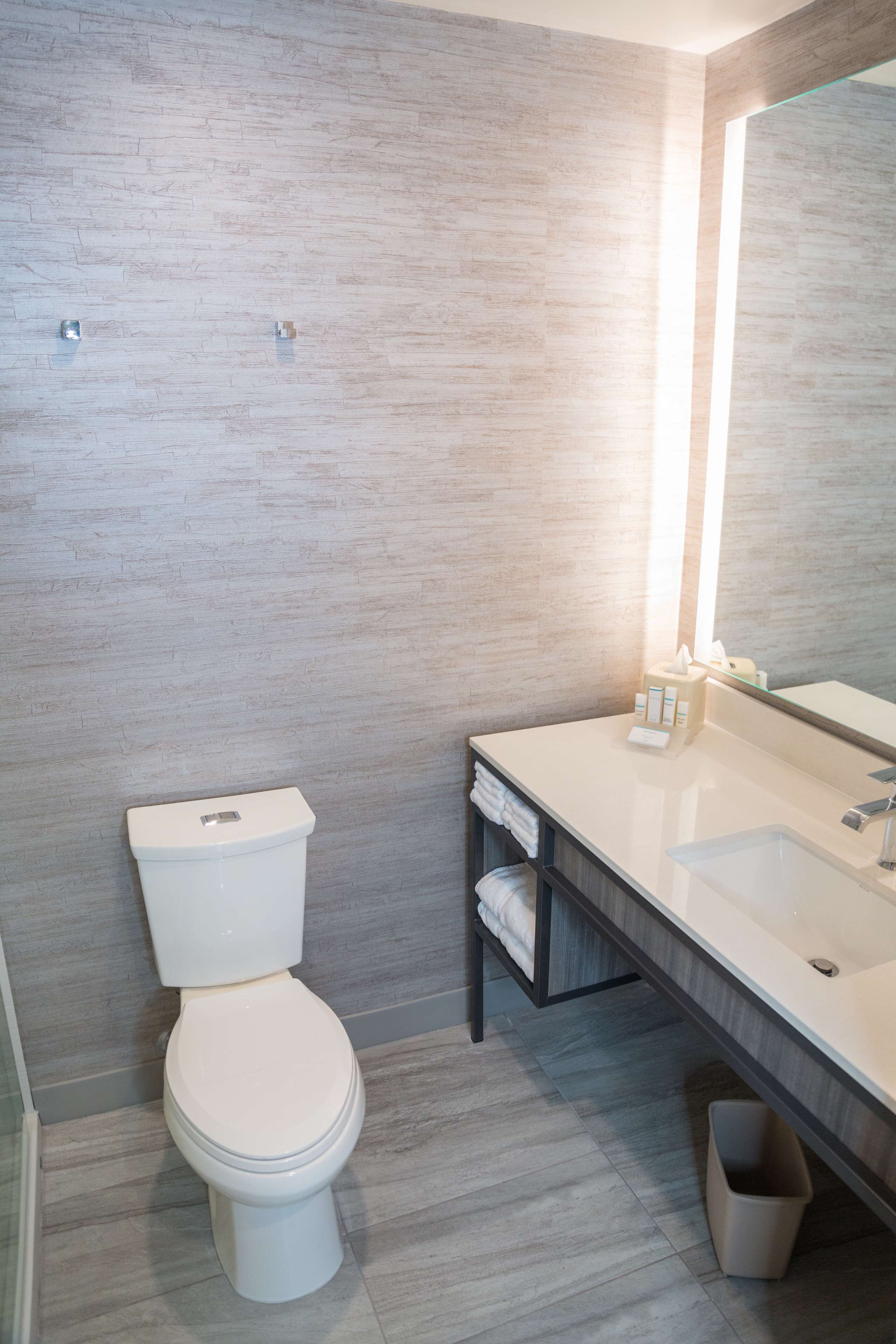 designer toiletries, towels