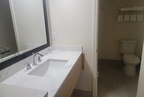 Shower, towels