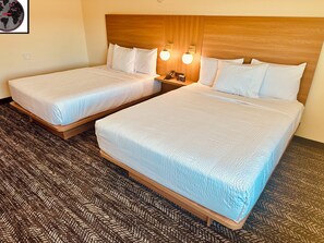 遮光窗帘、免费 WiFi、床单