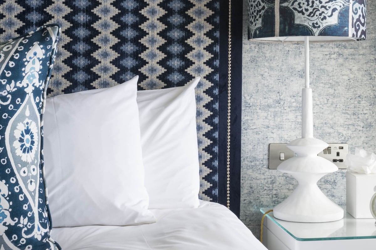 superior double room | minibar, in-room safe, desk, laptop workspace