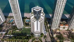 Exterior - Trump International Beach Resort (Sunny Isles Beach)