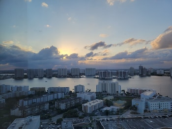 Hotel room view looking out at Trump International Beach Resort