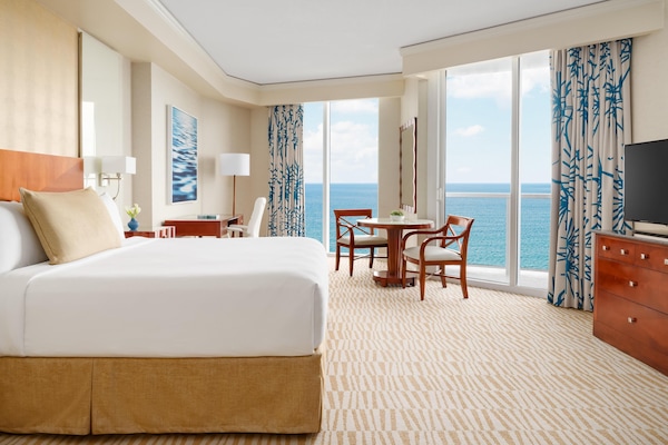 Premium bedding, pillow-top beds, minibar, in-room safe