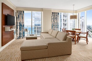 Premium bedding, pillowtop beds, minibar, in-room safe