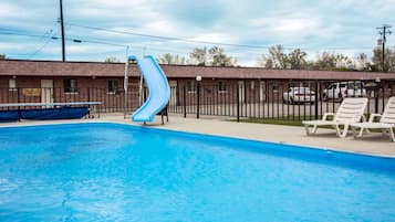 Seasonal outdoor pool