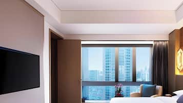 Minibar, in-room safe, desk, blackout drapes