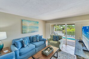 Condo, 2 Bedrooms (Garden/Pool View) | Living room | Flat-screen TV, DVD player - Sanibel Siesta on the Beach (Sanibel)