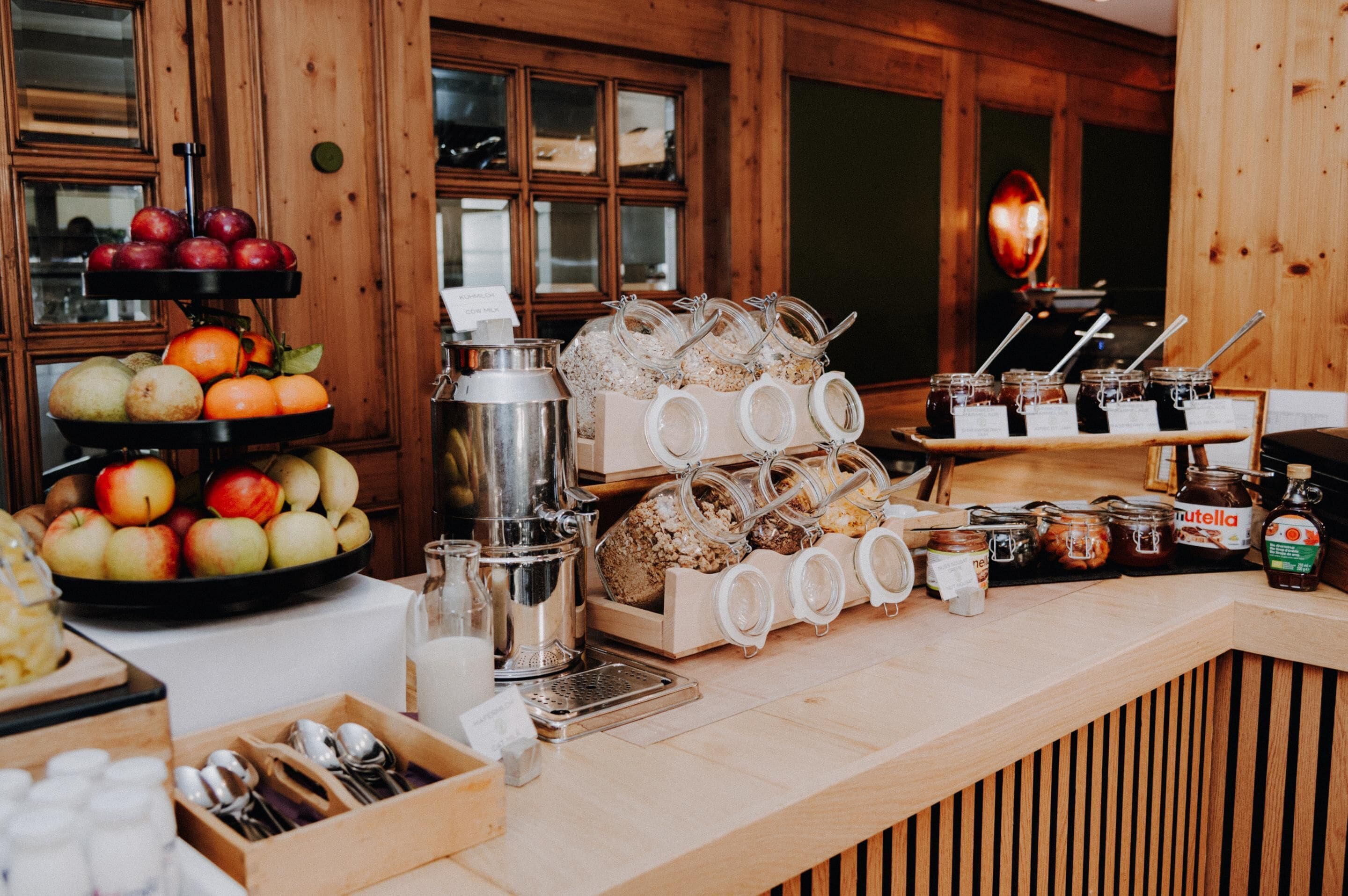 Petit déjeuner buffet servi tous les jours en supplément