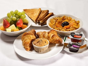 Lunch and dinner served, Regional cuisine