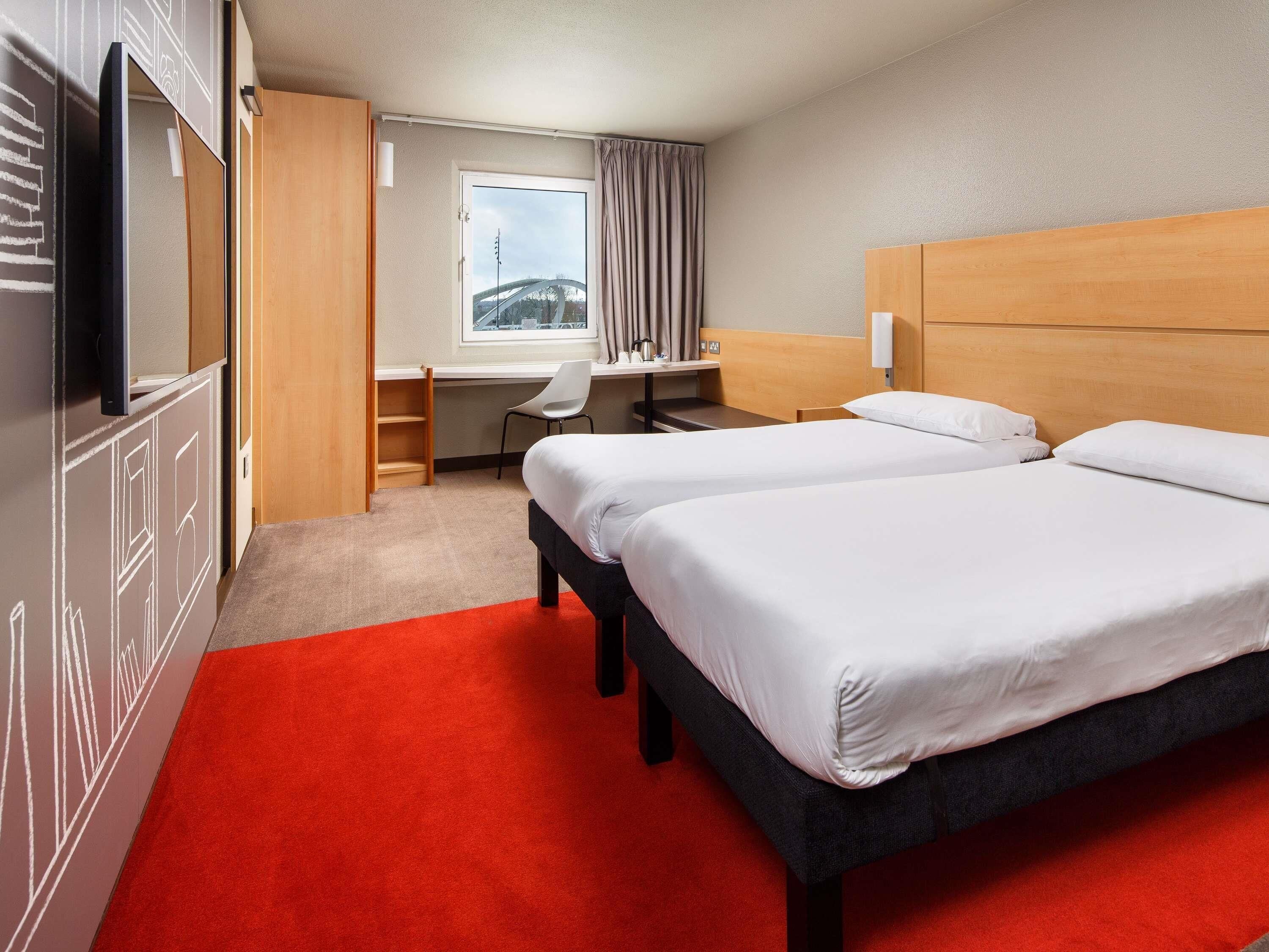 Room, 2 Twin Beds, Accessible | Hypo-allergenic bedding, desk, blackout drapes, iron/ironing board