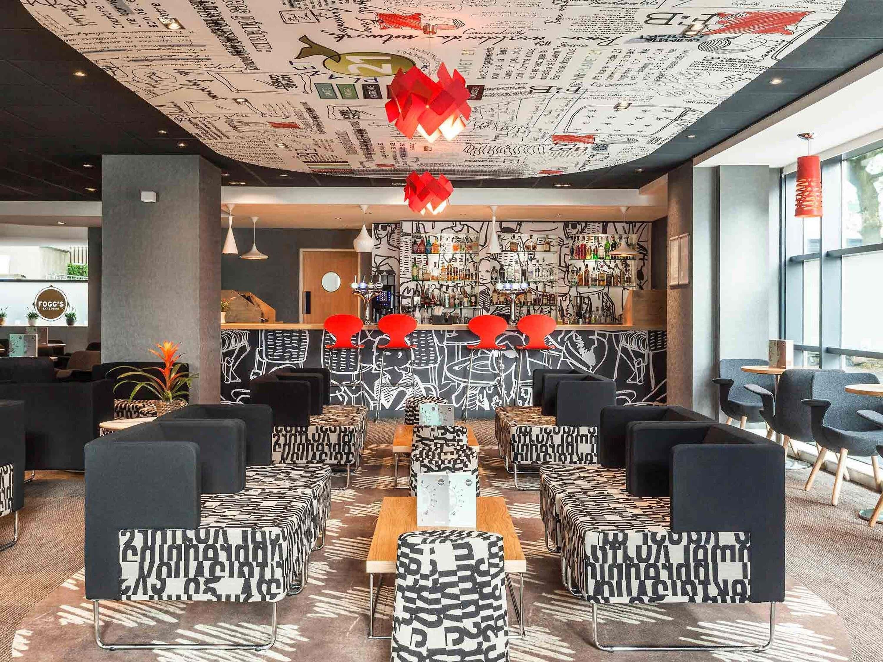 Lunch and dinner served, Regional cuisine