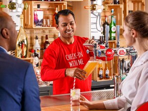 Bar (en la propiedad)